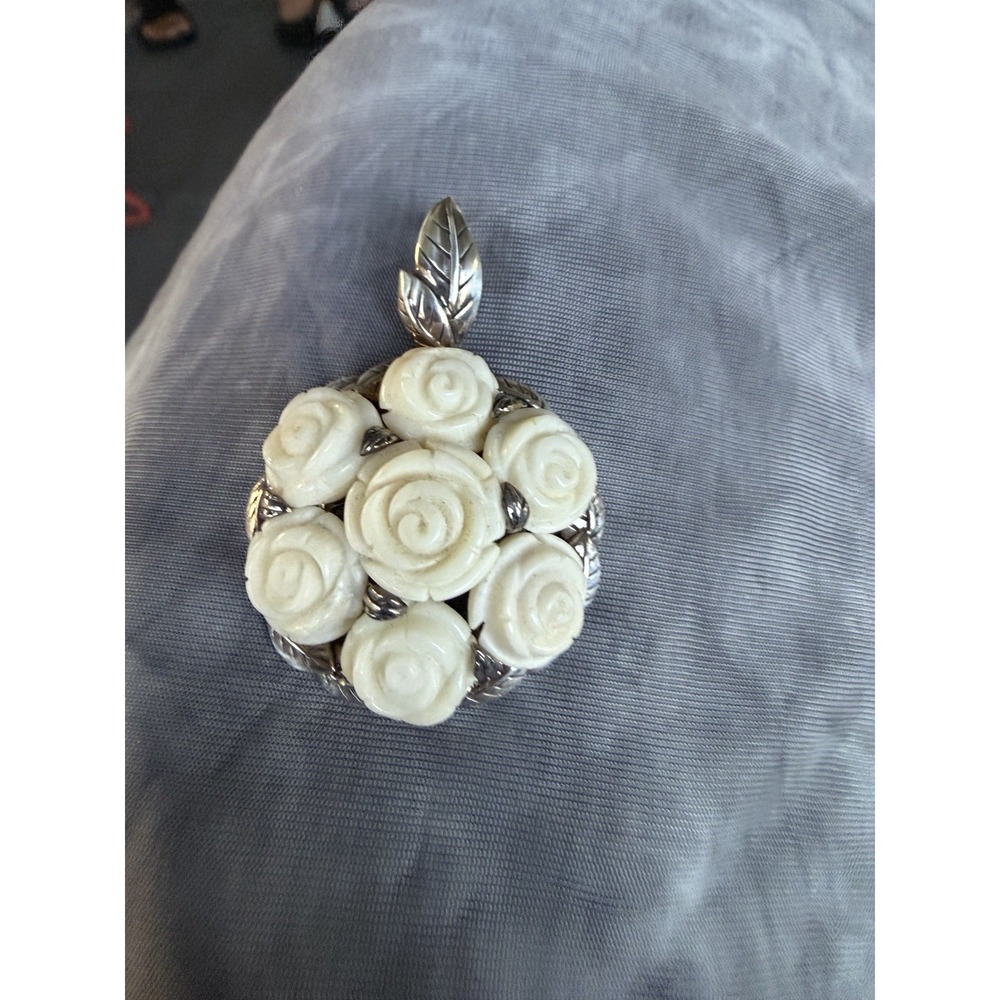 SX 925 Sterling Silver White Coral Rose Pendant #602